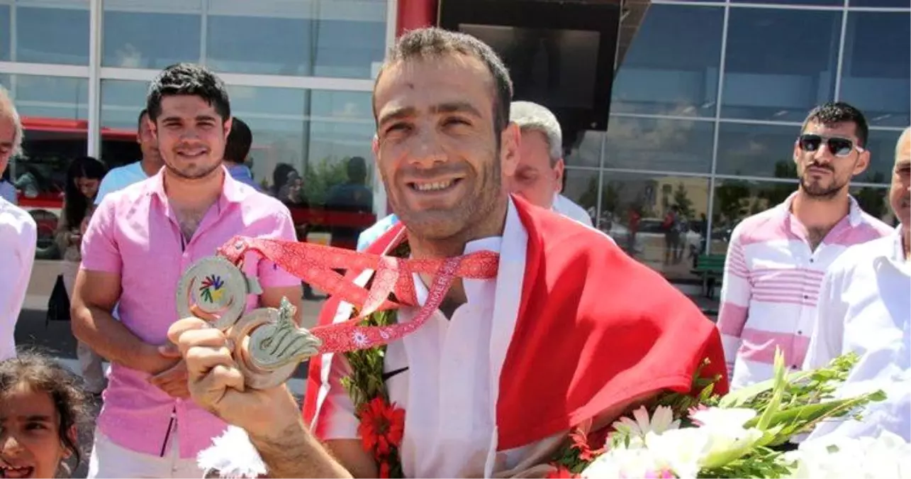 VİDEO/ Erkan Esenboğa, judoda madalyaları topladı