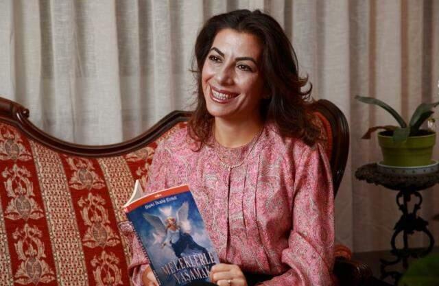 Yazar Beki İkala Erikli'yi sırtından bıçaklayan sanığın cezası onandı Yazar Beki İkala Erikli'yi sırtından bıçaklayan sanığın cezası onandı