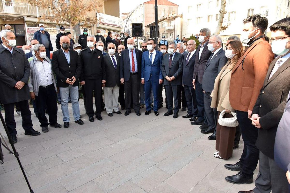 Yunus Emre Hatıra Parasının Tanıtımı Yapıldı