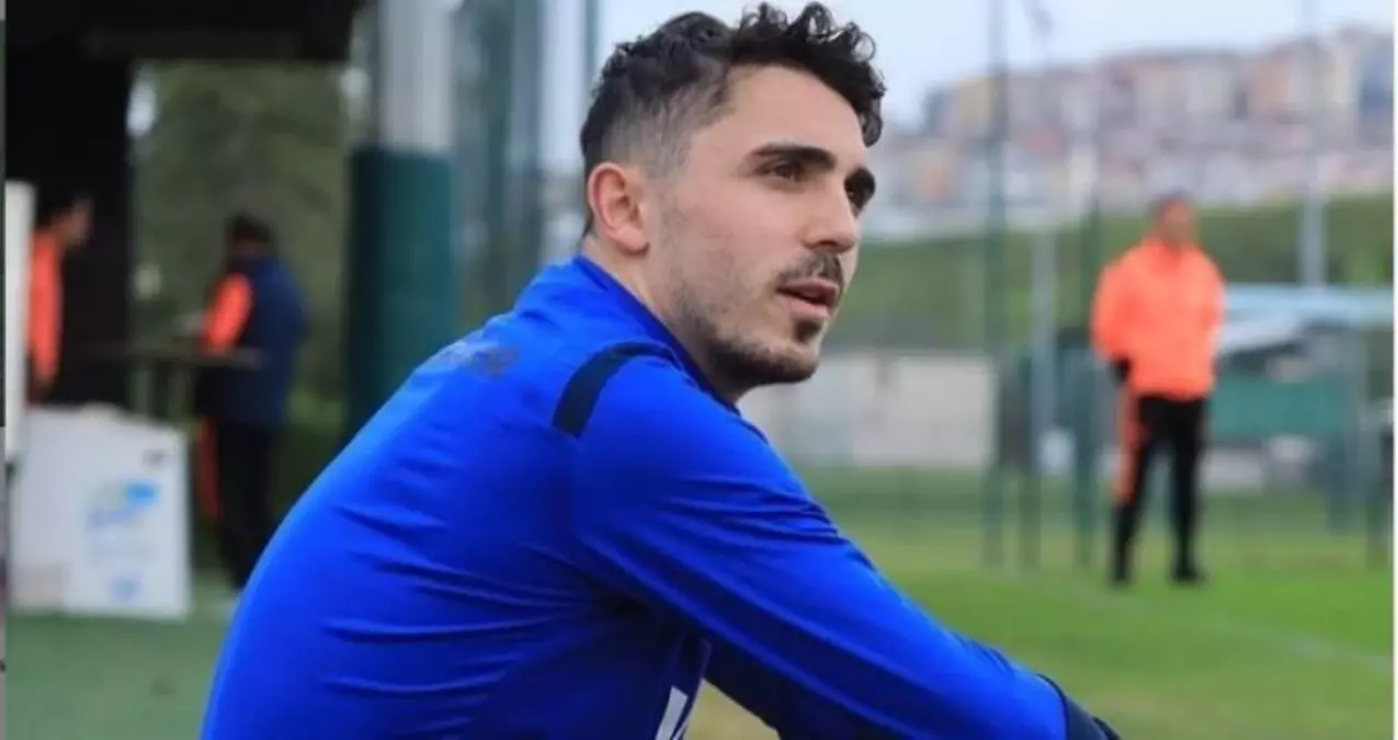 Abdulkadir Ömür kimdir? İlk 11'de bulunan Abdulkadir Ömür kaç yaşında, nereli, hangi takımda oynuyor, mevkisi ne, bonservis değeri ne kadar?