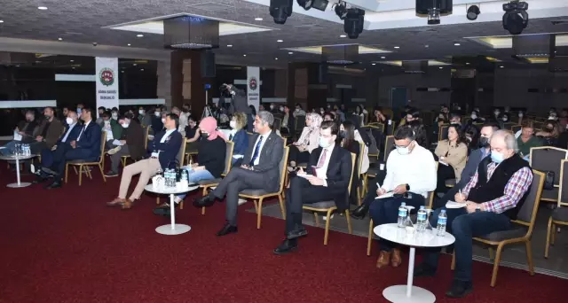 Adana'da icra hukukuna ait panel düzenlendi