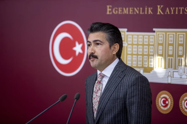 AK Parti Grup Başkanvekili Özkan, EYT'de yaşanan kafa karışıklığıyla ilgili son noktayı koydu: Gündemde yok