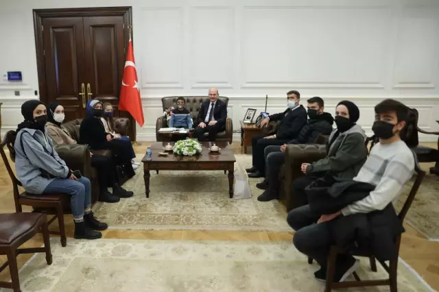 Son dakika haberi! Bakan Soylu, şehit Ahmet Budak'ın ailesini kabul etti