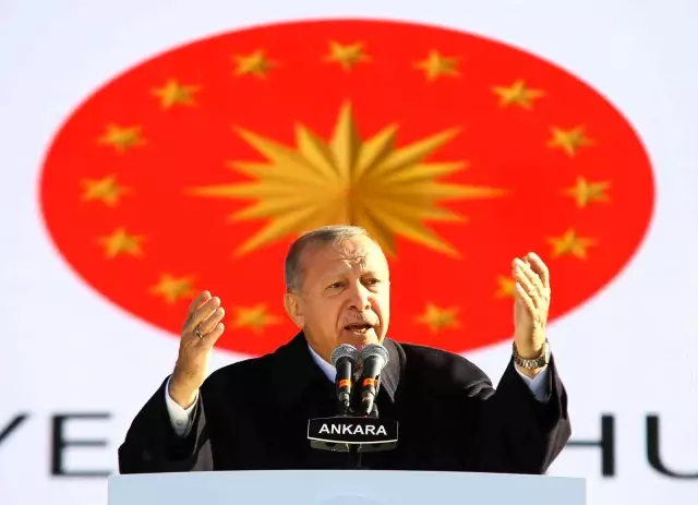 Cumhurbaşkanı Erdoğan: Başkanı bu şekilde küfrederse, onun milletvekili ondan farklı olur mu