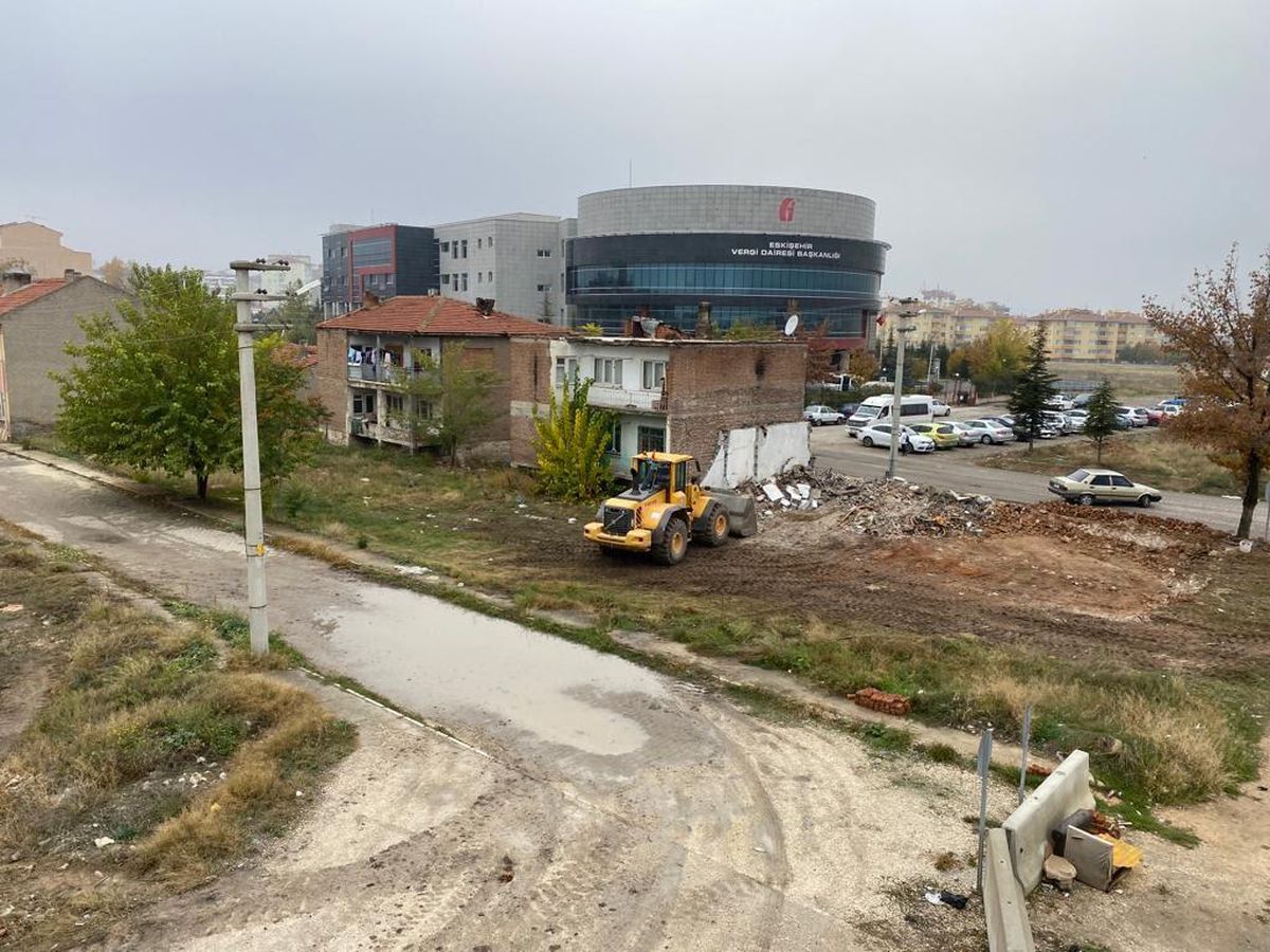 Gündoğdu-2 Kentsel Dönüşüm ve Gelişim Projesi'nde çalışmalar sürüyor