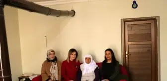 Hatice Sarıibrahim Hanımefendiden Şehit Ailelerine Ziyaret