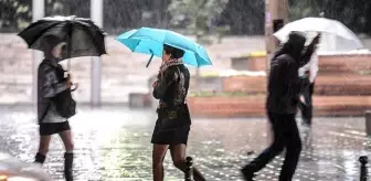 Sinop: Sıcaklıklar düşüyor! Meteoroloji uyardı, 3 bölge yağmur ve fırtınaya teslim olacak Sinop: Sıcaklıklar düşüyor! Meteoroloji uyardı, 3 bölge yağmur ve fırtınaya teslim olacak