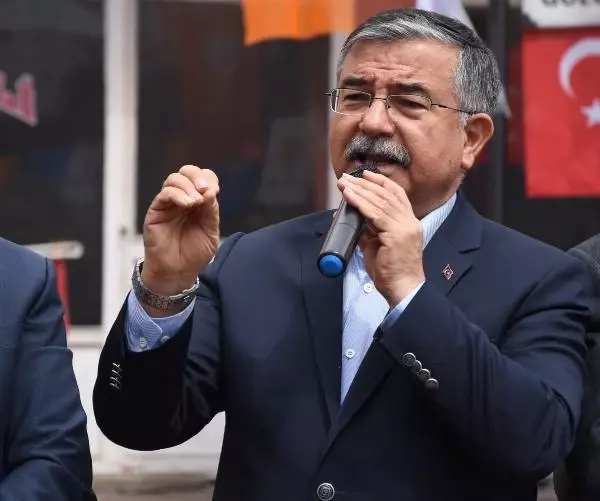 AK Parti Küme Başkanlığı'na İsmet Yılmaz seçildi