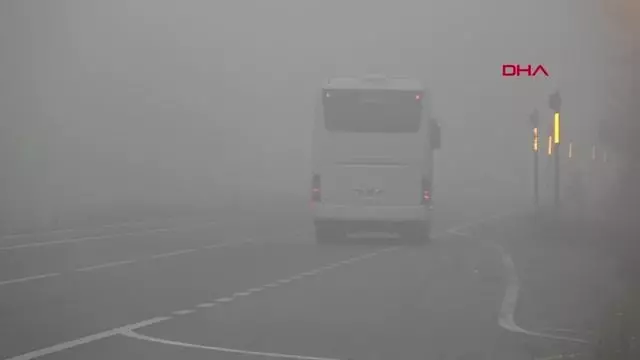 Bolu Dağı'nda sis ulaşımı yavaşlattı