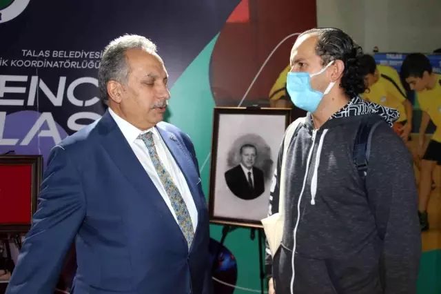 Cumhurbaşkanı Erdoğan'dan Talas Belediyesi'ne ödül