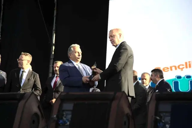 Cumhurbaşkanı Erdoğan'dan Talas Belediyesi'ne ödül