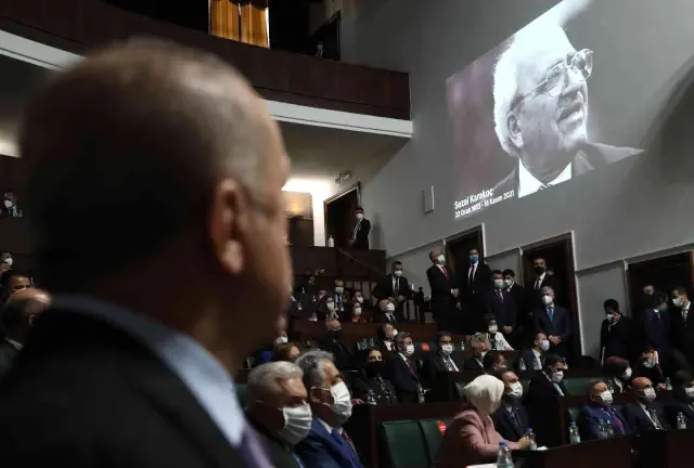 Cumhurbaşkanı Erdoğan: "Faiz belasını bu milletin sırtından kaldıracağız"