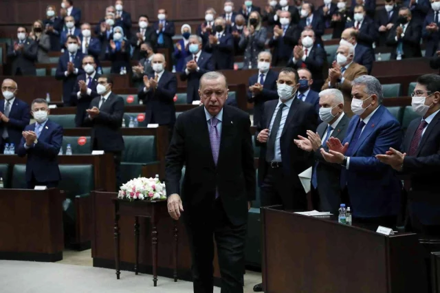 Cumhurbaşkanı Erdoğan: "Faiz belasını bu milletin sırtından kaldıracağız"