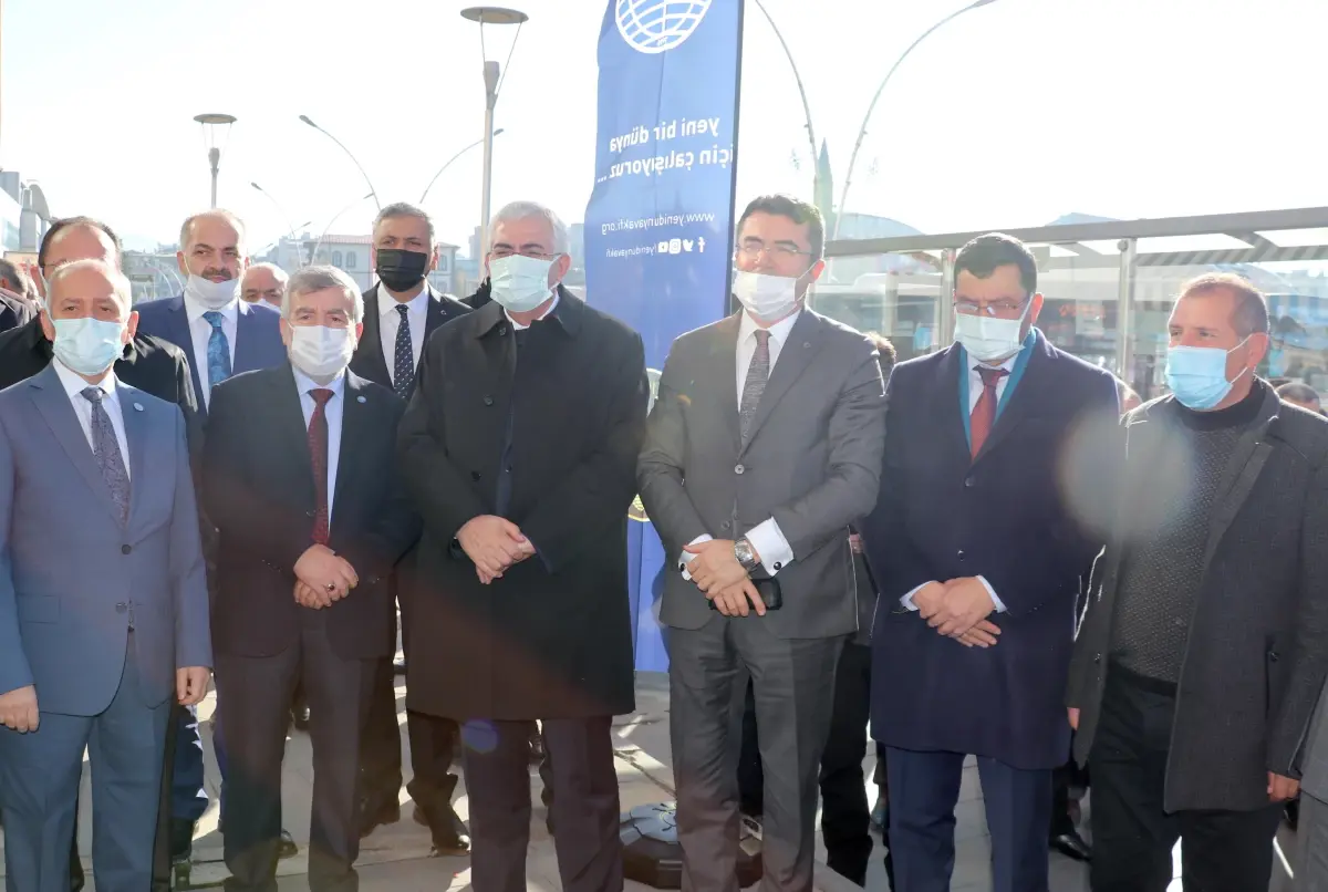 Erzurum'da Yeni Dünya Vakfı'nın temsilciliği açıldı