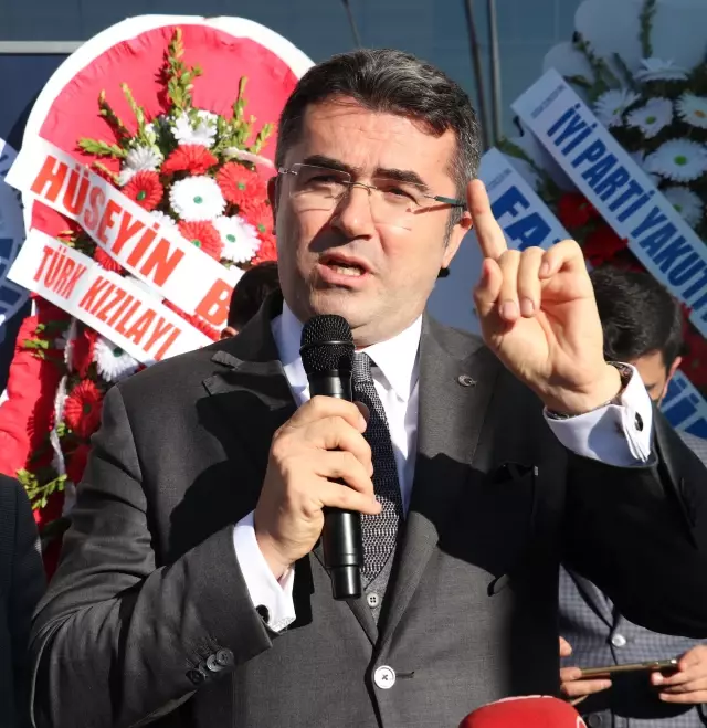 Erzurum'da Yeni Dünya Vakfı'nın temsilciliği açıldı