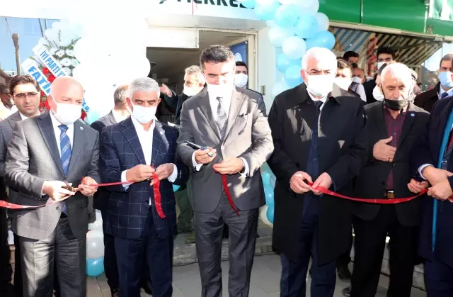 Erzurum'da Yeni Dünya Vakfı'nın temsilciliği açıldı