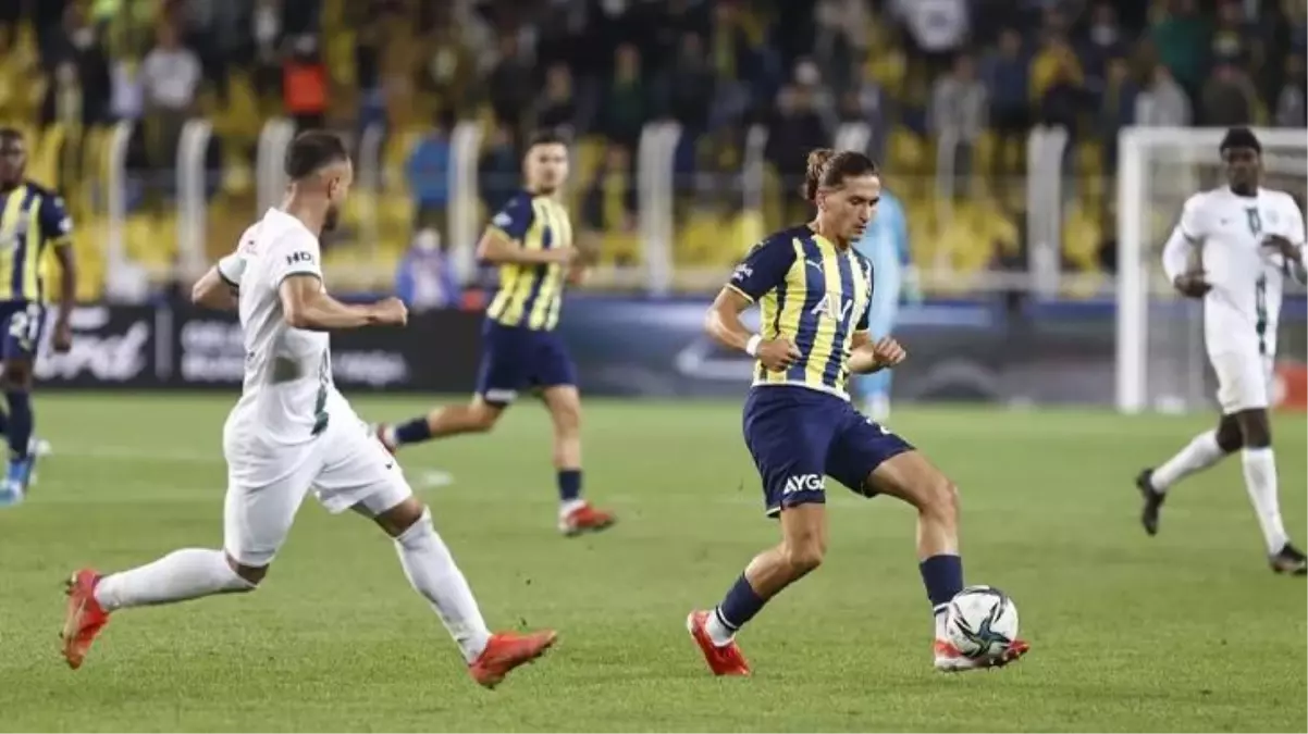 Geldiği gibi gidecek! Fenerbahçe sezon başında kadrosuna kattığı Crespo'ya kulüp arıyor