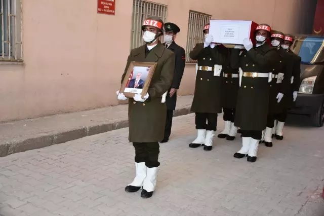 Kore gazisi, Hakkari'de törenle son yolculuğuna uğurlandı