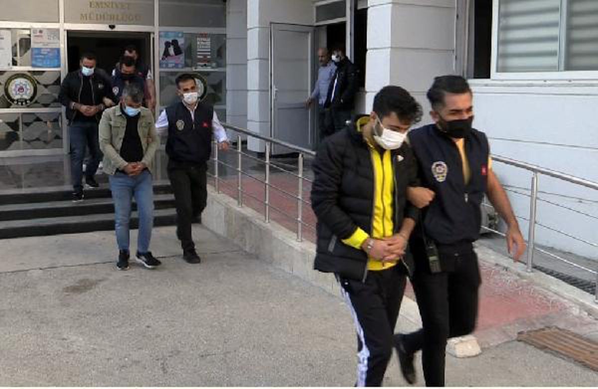 'KAMU GÖREVLİSİYİM' DİYEREK DOLANDIRAN 12 ŞÜPHELİ YAKALANDI