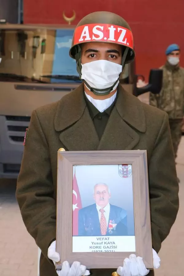 Kore gazisi, Hakkari'de törenle son yolculuğuna uğurlandı