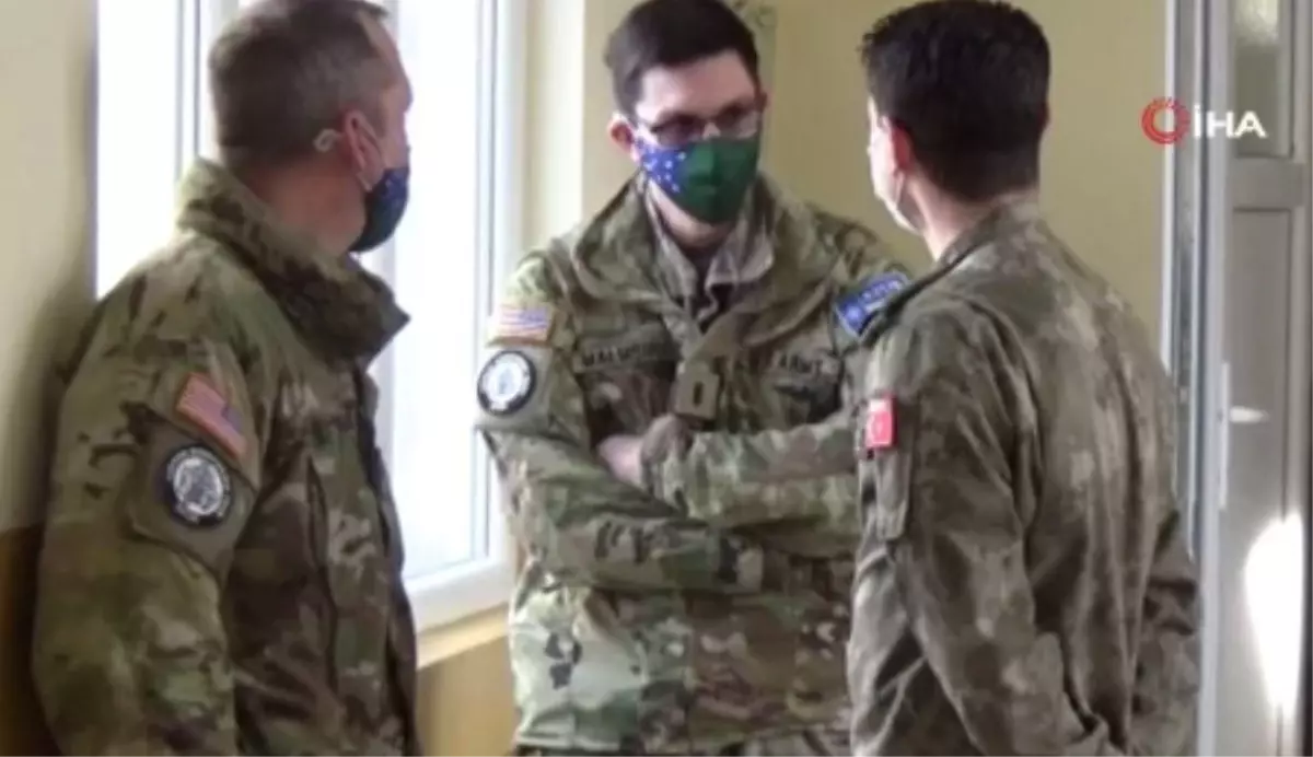 Kosova'da görev yapan Türk askerinden eğitime destek