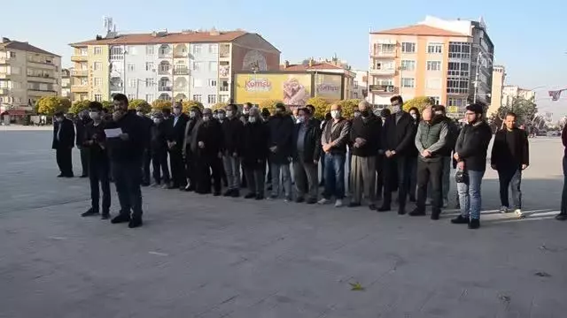 Şair, yazar ve fikir insanı Sezai Karakoç için gıyabi cenaze namazı kılındı