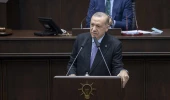 Davutoğlu'ndan Cumhurbaşkanı Erdoğan'ın faiz kelamlarına reaksiyon: İnsanların inançlarını sarsmayın