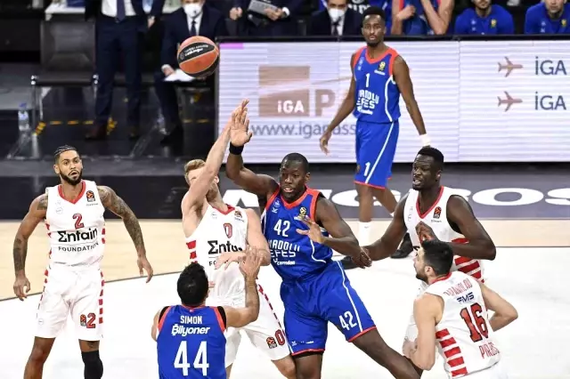 THY Euroleague: Anadolu Efes: 88 - Olympiacos: 69