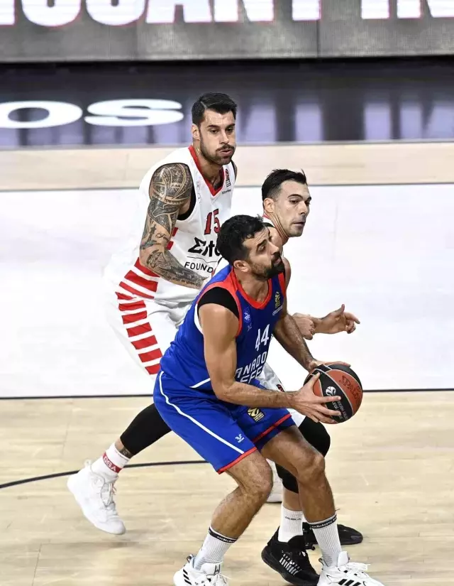 THY Euroleague: Anadolu Efes: 88 - Olympiacos: 69