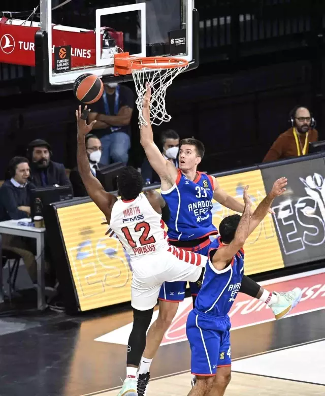 THY Euroleague: Anadolu Efes: 88 - Olympiacos: 69