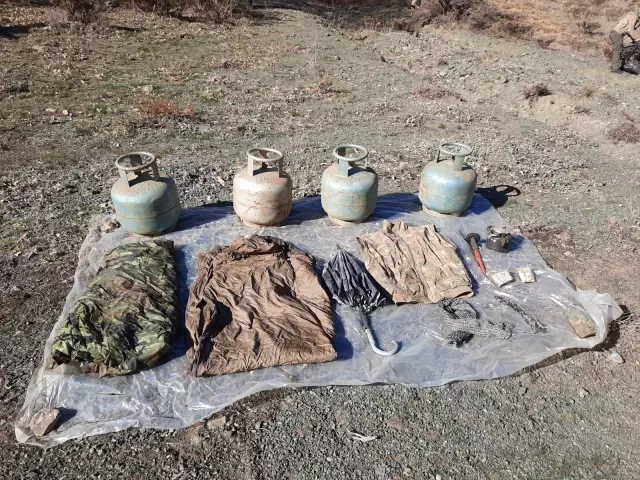 Son dakika haberi! Teröristlerin kullandığı 8 sığınak ve mağara imha edildi