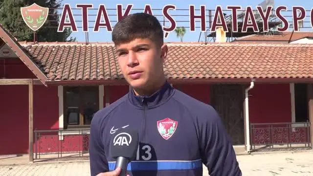 Altyapıdan yetişip Hatayspor A takımına yükselen Eren Fansa ilk 11'i hedefliyor