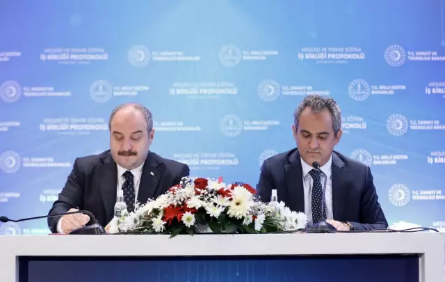 Sanayi ve Teknoloji Bakanlığı ile MEB arasında mesleki ve teknik eğitimde iş birliği