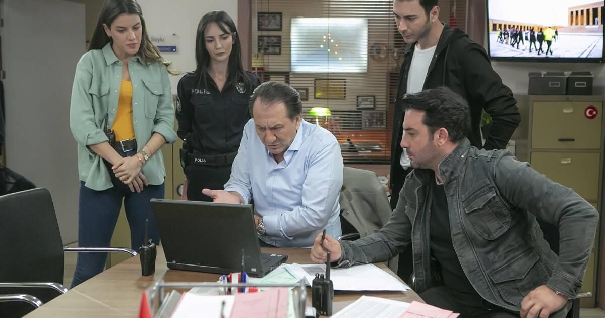 Arka Sokaklar fragman izle! Arka Sokaklar yeni bölüm fragmanı! Arka Sokaklar 604. Bölüm fragmanı! Arka Sokaklar yeni sezon fragmanı izle!