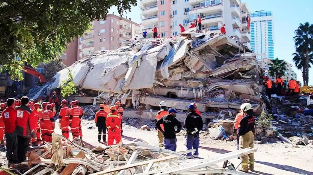 36 kişiye mezar olan 'Rıza Bey Apartmanı' davasında kavga çıktı! Duruşmaya ara verildi