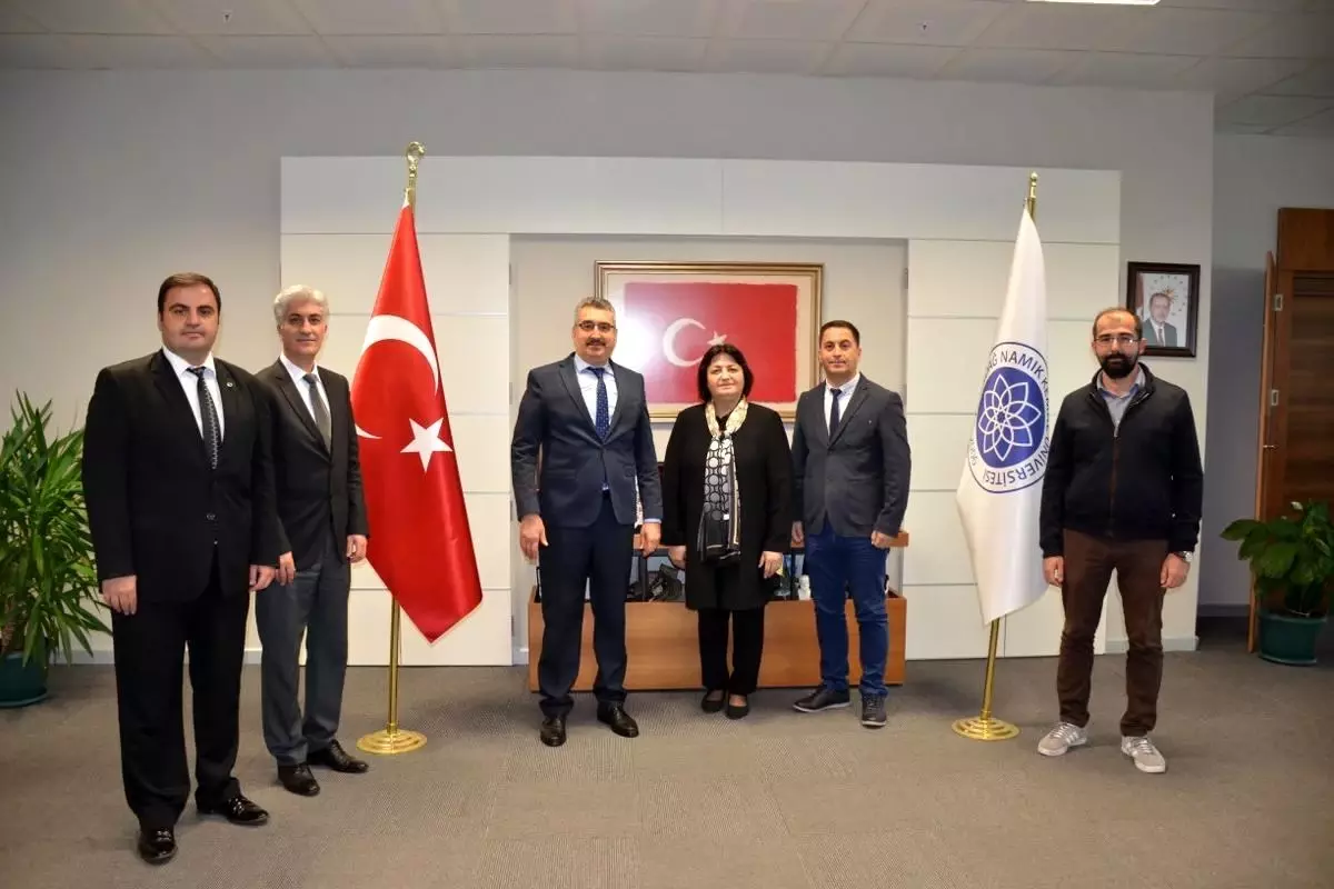 Üniversitemiz Rektörüne Nezaket Ziyareti Yeni