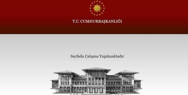Görevden alma iddialarının ardından Resmi Gazete çöktü Görevden alma iddialarının ardından Resmi Gazete çöktü