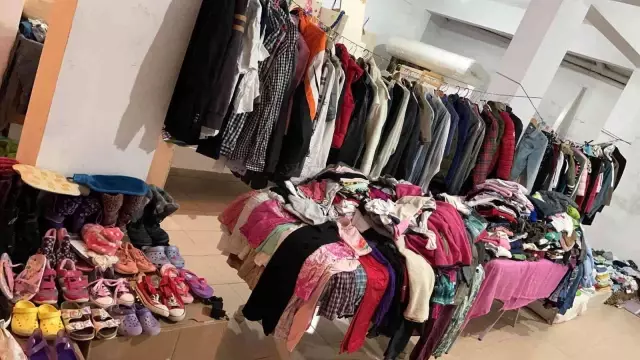İsviçre'de yaşayan yardımsever, memleketi Karacabey'de ihtiyaç sahipleri için kermes düzenliyor