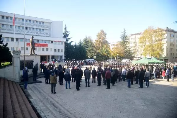 Son dakika: 'Dur' ihtarına uymayan ehliyetsiz ve alkollü sürücünün çarptığı polis şehit oldu (2)