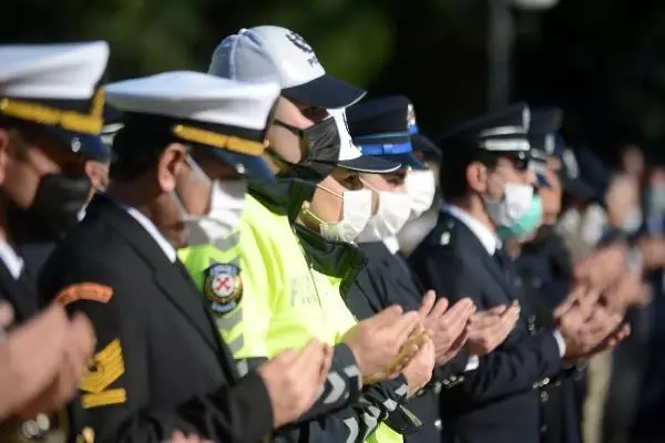 Son dakika: 'Dur' ihtarına uymayan ehliyetsiz ve alkollü sürücünün çarptığı polis şehit oldu (2)