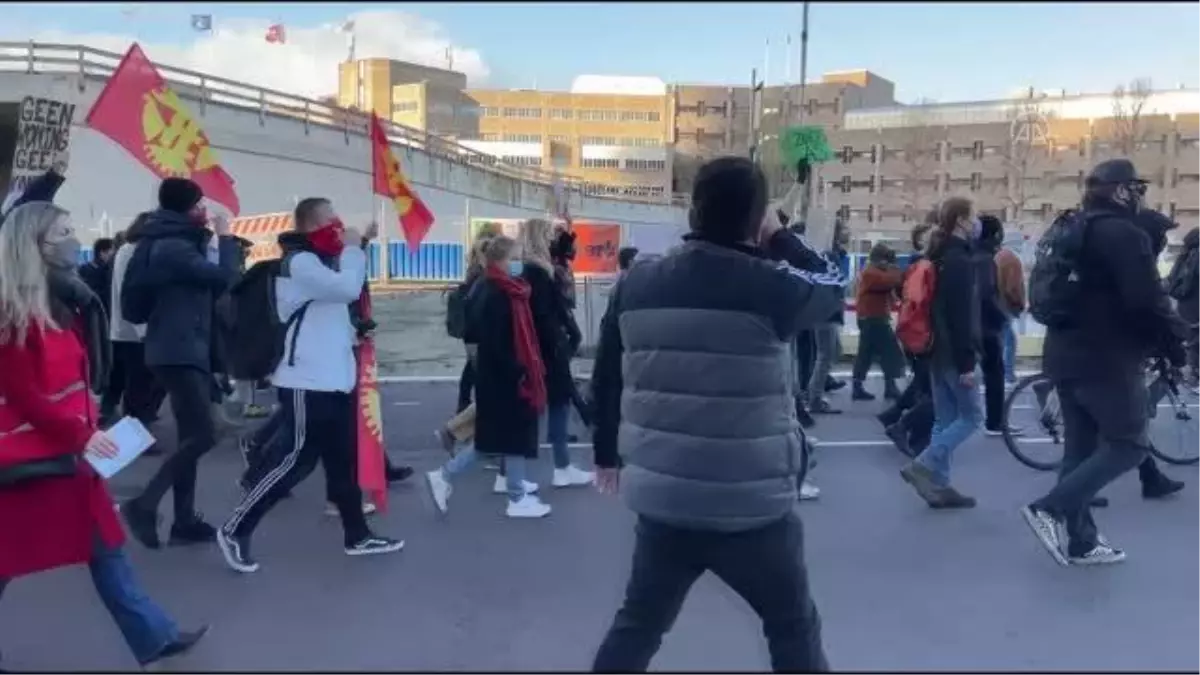 Hollanda�da konut azlığı ve kira fiyatları protesto edildi Haberler