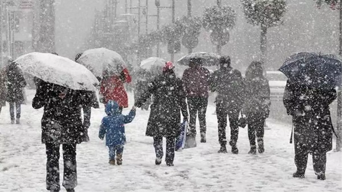 meteoroloji den istanbul ankara ve izmir dahil onlarca ile kritik uyari yagmur ve kar etkili olacak