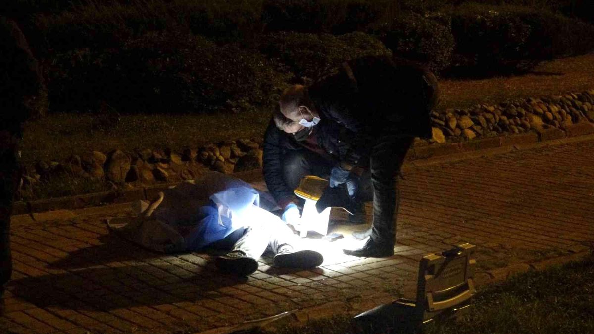 Köprüden kendini 50 metre boşluğa bırakan genç kadın hayatını kaybetti