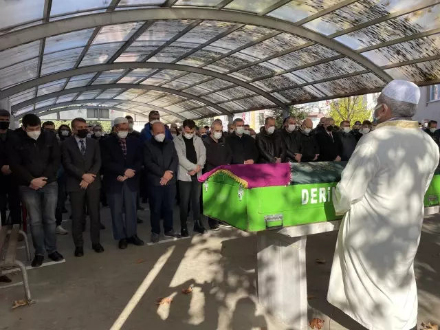 AK Parti Milletvekili Şeker'den Gölcük'te emekliler derneğine ziyaret