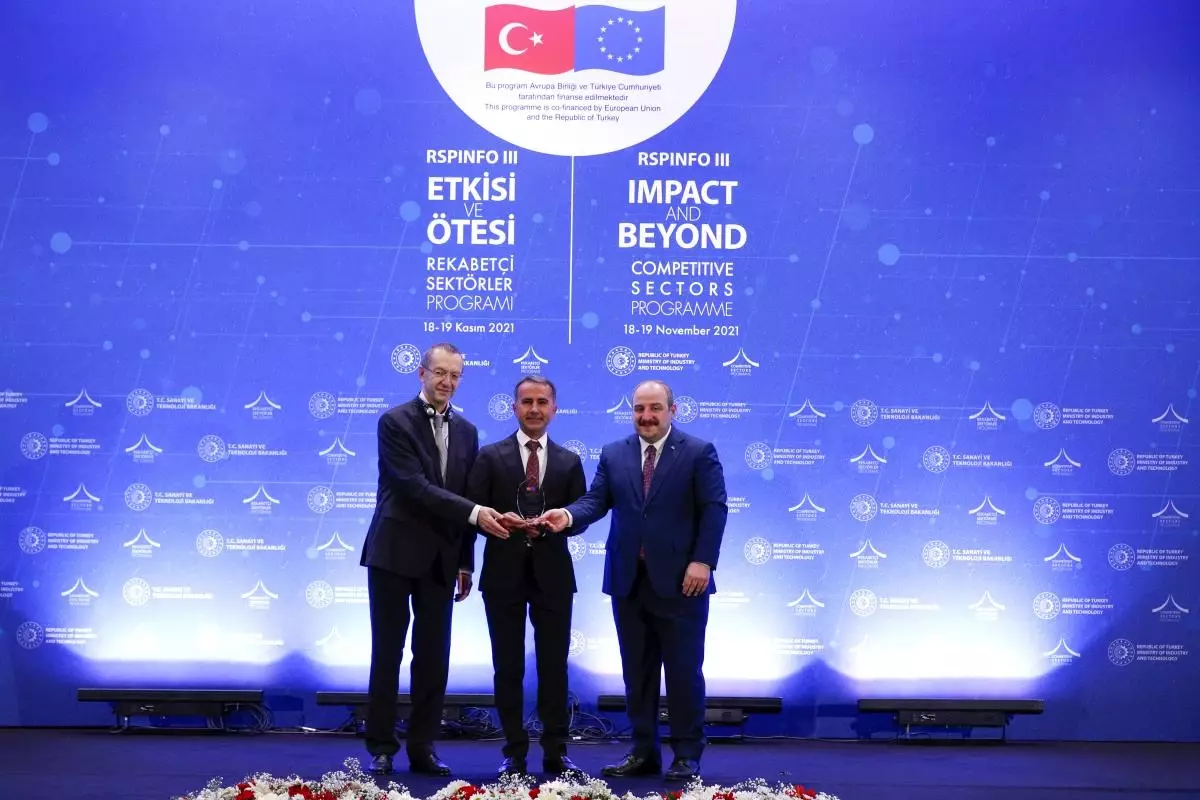 BUÜ ve BTSO'nun projesine Bakan Varank'tan ödül