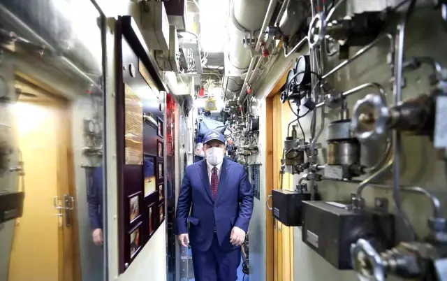 Denizaltıları 'MÜREN' yönetecek