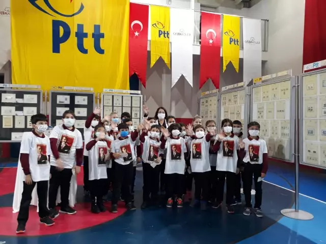 Ortaca'da Atatürk ve Öğretmenler Günü konulu pul sergisi açıldı