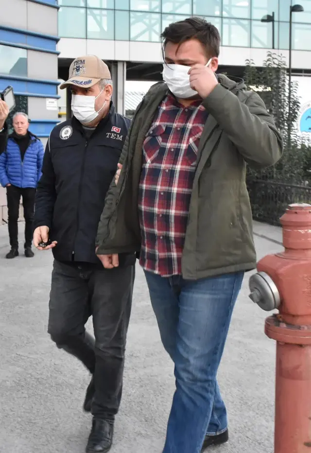 Son dakika! FETÖ'nün mahrem askeri yapılanması na yönelik operasyonda 4 zanlı yakalandı