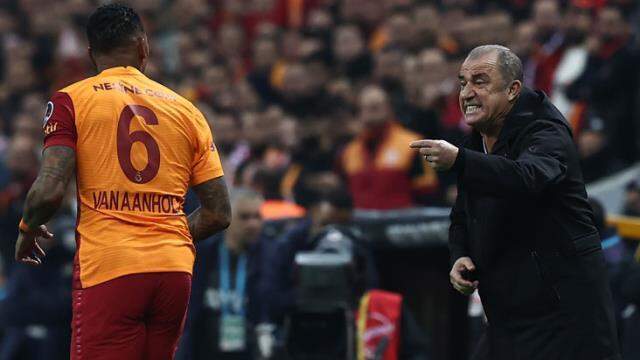 Serdar Ali Çelikler'in Fatih Terim iddiası ses getirdi Serdar Ali Çelikler'in Fatih Terim iddiası ses getirdi