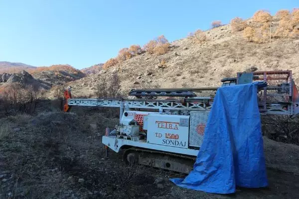 TUNCELİ'DE TEPKİLERE NEDEN OLAN İZİNSİZ MADEN ARAMASI DURDURULDU